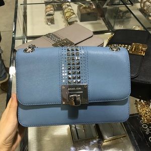 NWT Michael Kors TINA MED STUD FLAP crossbody bag